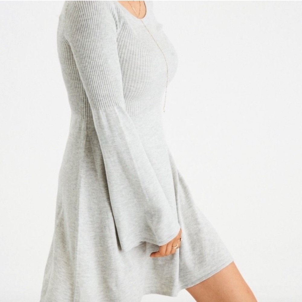 American Eagle Outfitters Women Light Gray Long‎ Sleeve Fit & Flare Dress Size S